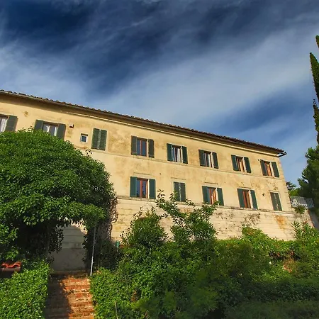 Holiday home Cosy Farmhouse With Swimming Pool And Air Conditioning *